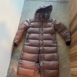 Aritzia super puff jacket